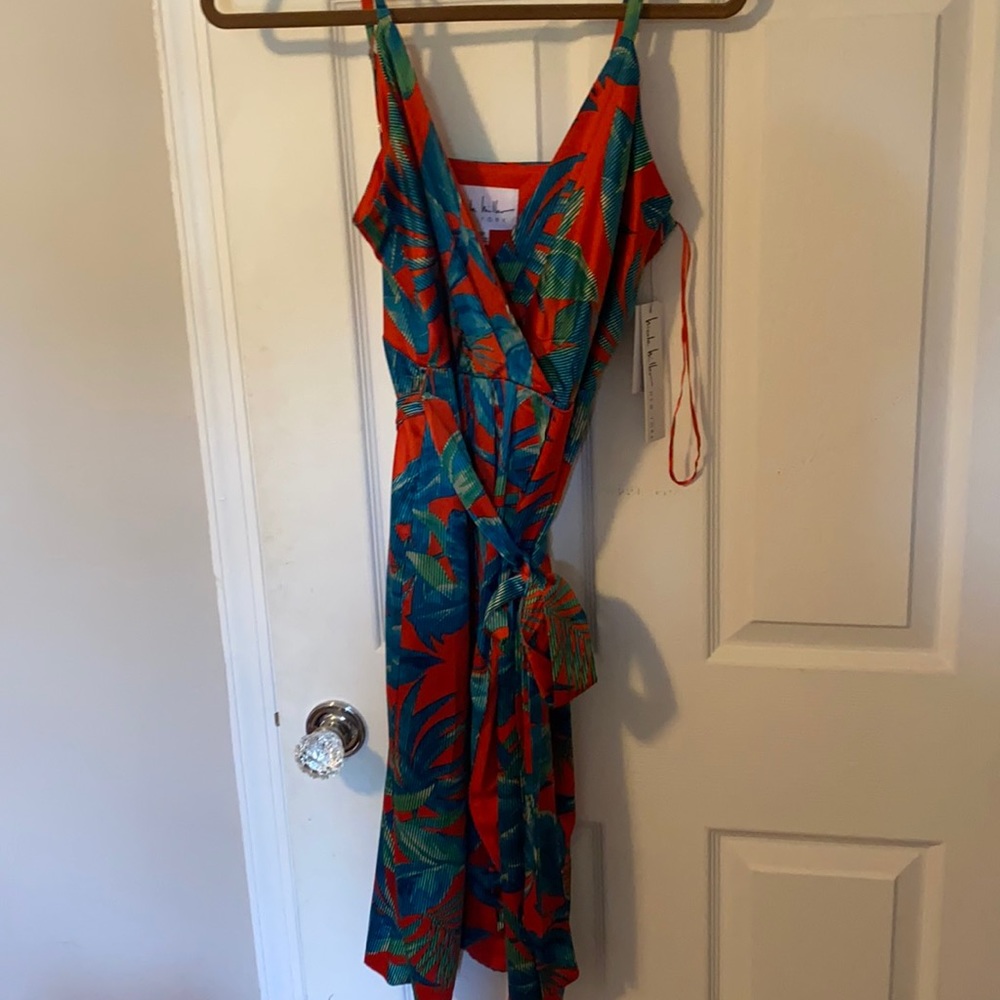 Nicole Miller size 6 cocktail dress